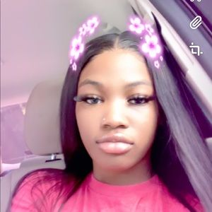 Meet your Posher, Joyce